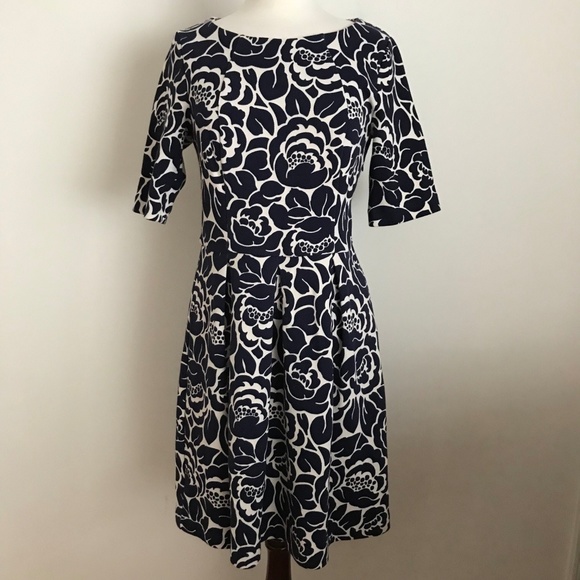 Boden Dresses & Skirts - Boden | Lindsey Dress Blue & White Floral 10R